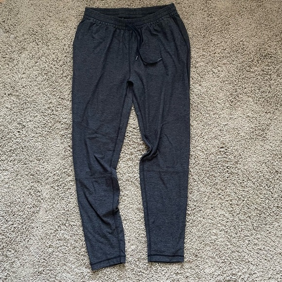 Outdoor Voices Cloudknit Joggers in Heather Charcoal Grey size L - Picture 12 of 12